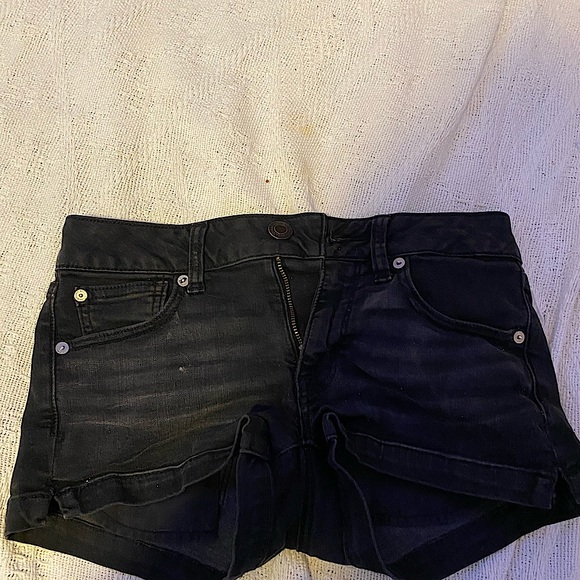 black jeans shorts - Picture 1 of 3